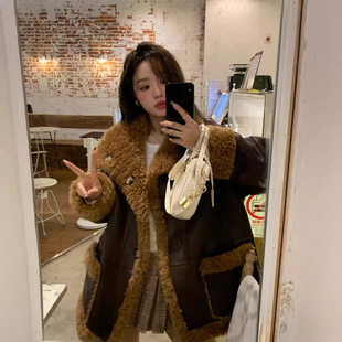 Gilded Second Generation 25 Winter New All-Wool Fur All-In-One Outwear for Women Mid-Length Lamb Fur Outwear Reversible