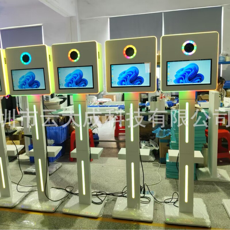 360 Rotating Photo Booth Multi-Functional Photo-Taking Machine European Photo Lcd Display Screen