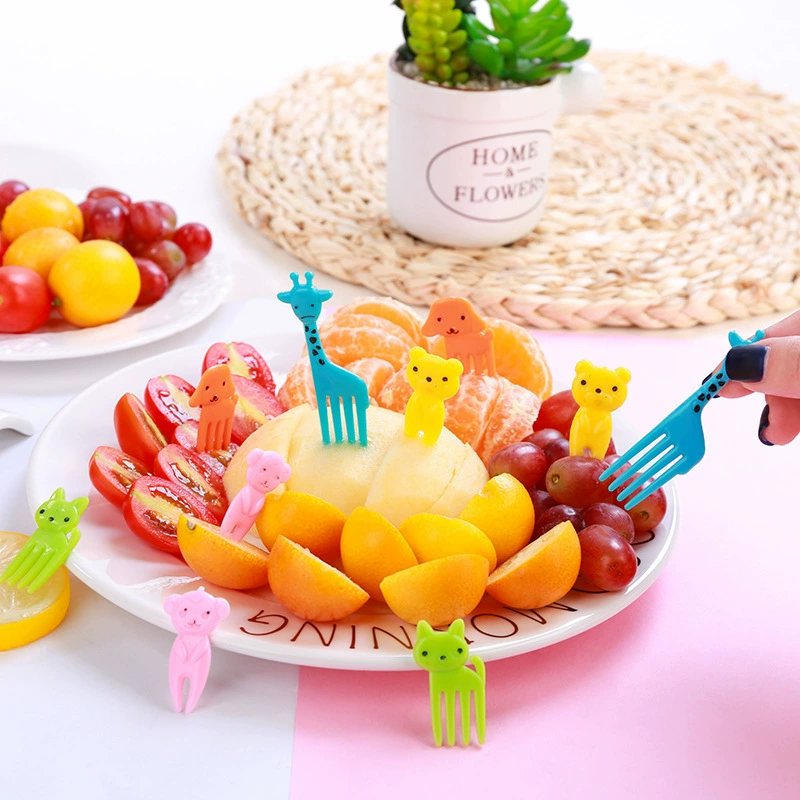 搜坷 Japanese cartoon creative children's fruit fork, cute plastic set