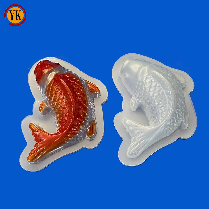 厂家生产250g左右鱼PP耐高温可蒸煮年糕鱼塑料包装托三爪红彩鱼托