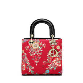 高级质感戴妃女包大容量手提包包新款气质梅花刺绣单肩包斜挎包