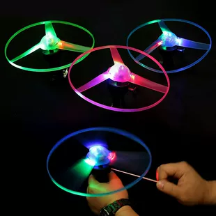 Летающая тарелка UFO со светом и шнуром