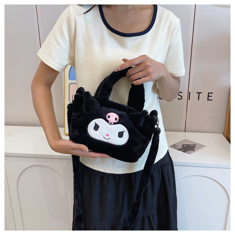 Plush crossbody bag, children's bag, 2024 new style, small animal bag, lightweight small crossbody, underarm makeup, simple single, cute bag undefined