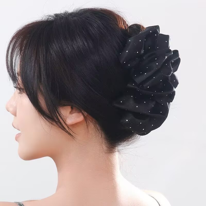 High-End Black Satin Hair Clip for Women, Elegant and Versatile Hair Accessory with a Starry Sky Design, Shark Clip