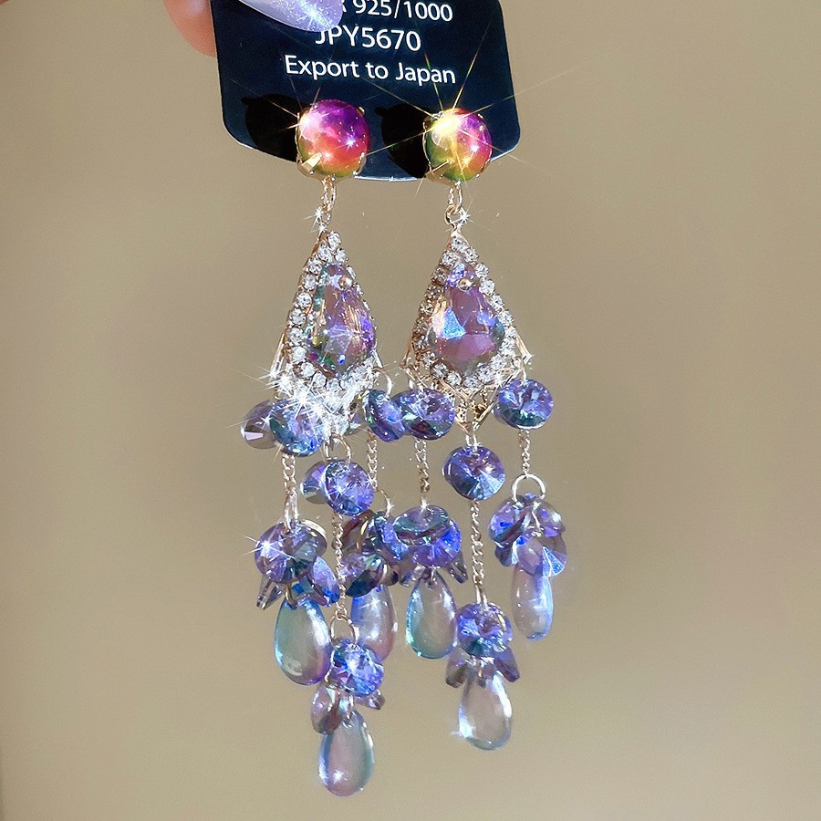 Aguja de plata con diamantes de cristal pendientes de bordilla estilo nacional pendientes de temperamento pequeño ligero lujo de alta calidad industria pesada exageración pendientes