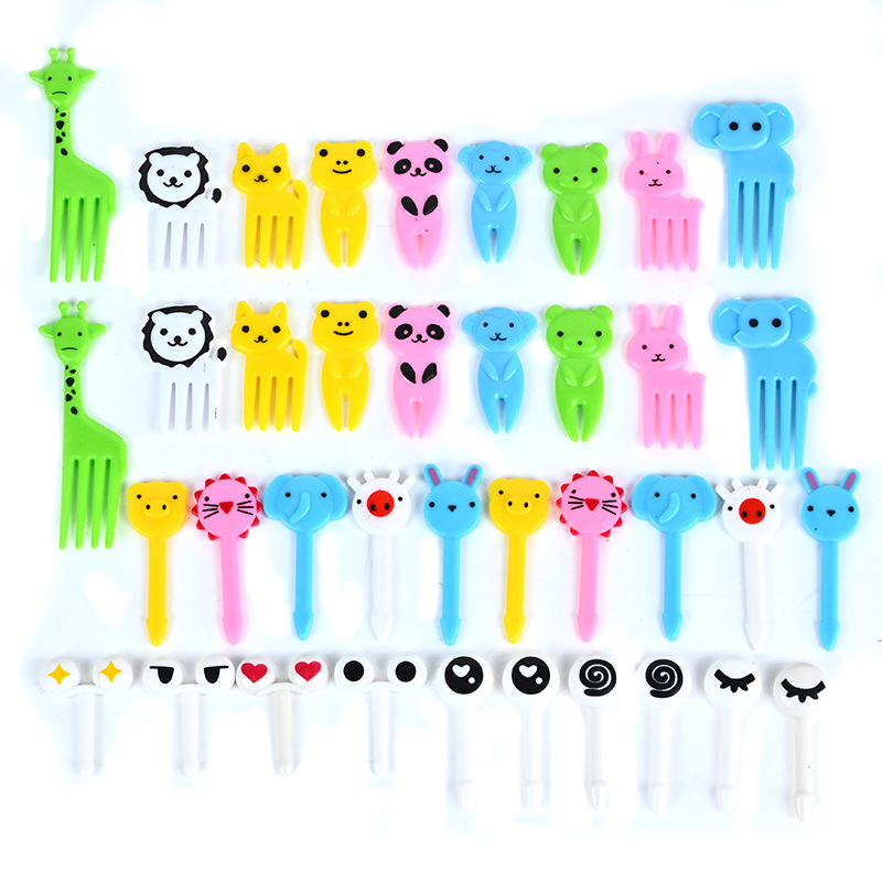 Uso doméstico Cartoon Tenedores para fruta para niños Creativo Animales para niños Set de palillos de plástico para fruta Palillos para fiambrera