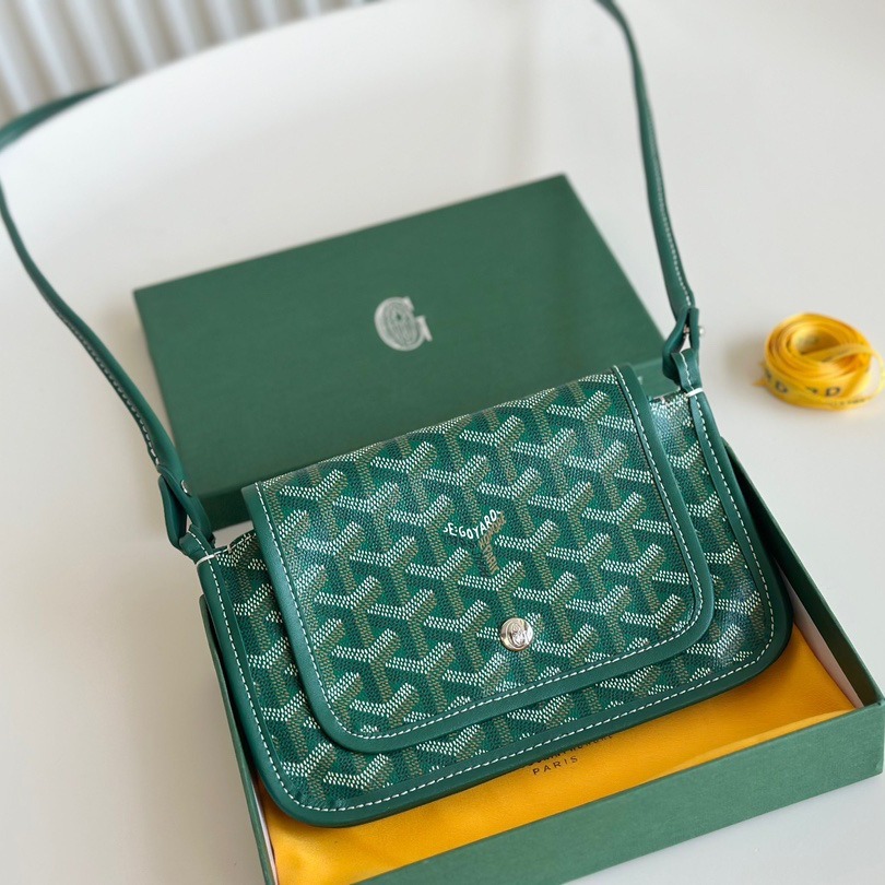 El sobre de tres pisos de Goya goyard, el cartero, el hombro, el pequeño libro rojo, la Cámara ins, el bolso, el bolso, el trémolo.