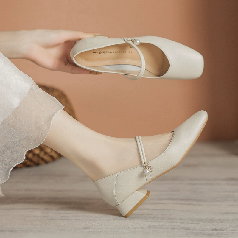 Французские туфли на плоском каблуке с квадратной головой Мэри Джейн женский фея ветер летом 2025 года мягкие кожаные туфли