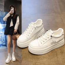 �r�к��С��ЬŮ�¿�2026���＾�W�t�ٴ��ɾo�������\�����e��Ь