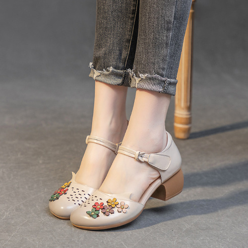  Summer New Arrival Women's Hollow Sandals: Chunky Mid-Heel, Round Toe, Tinted Finish, Cutout Design, with Velcro Strap and Closed Toe