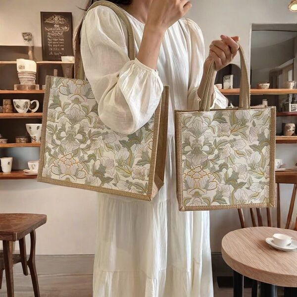 Polyurethane capacious handheld shopping bag with zipper