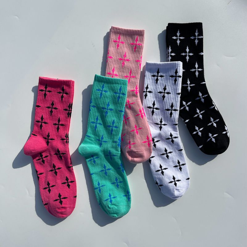 Cross fashion ins socks men's and women's stockings Japanese Harajuku hip hop street mid-calf college style European and American skateboard socks