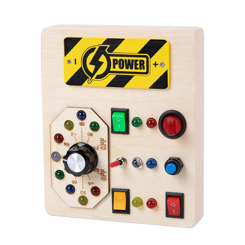 Juguetes transfronterizos CE y CPC comercio exterior niños educación temprana juguetes de madera ocupados interruptor de alimentación LED luz de tráfico 3 +
