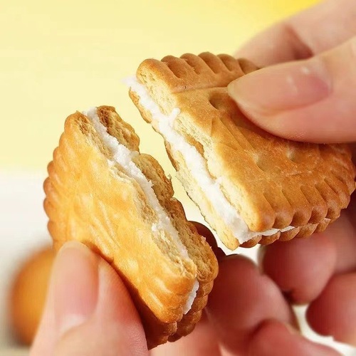 Banana Durian Sandwich Cookies - Famous Internet Snack, Vintage Nostalgic Leisure Snacks - Full Box Food Manufacturer Wholesale