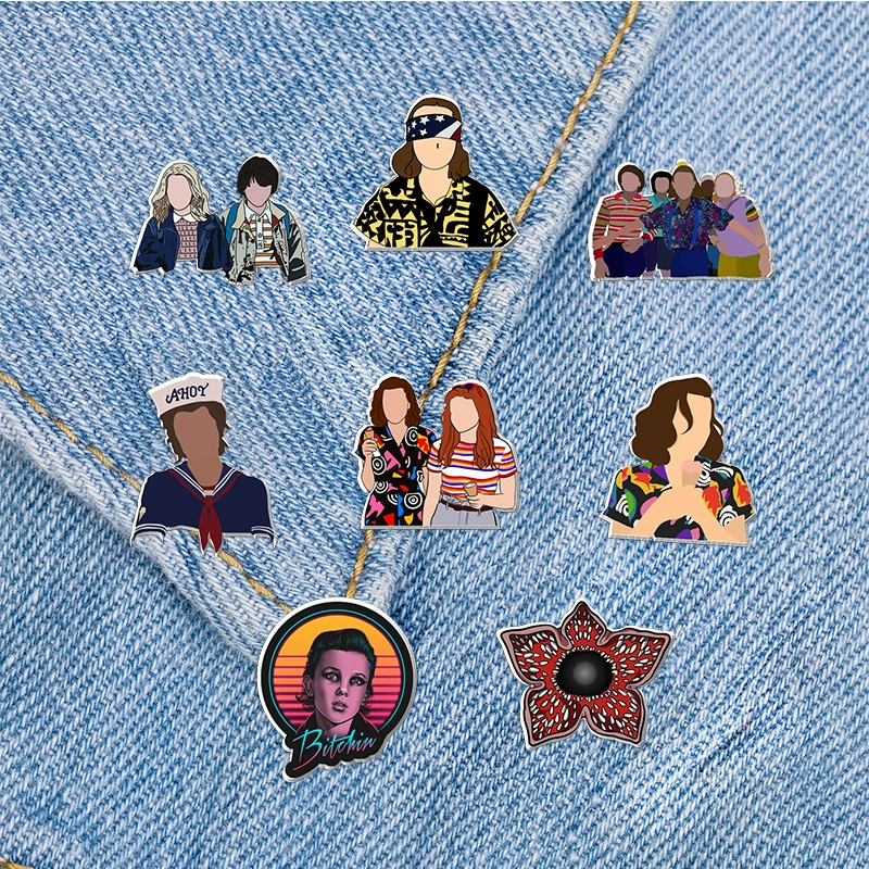 Кроссборд Европейский и Американский фильм и телевидение Странная история Горячая студия Незнакомец вокруг Акриловый значок
