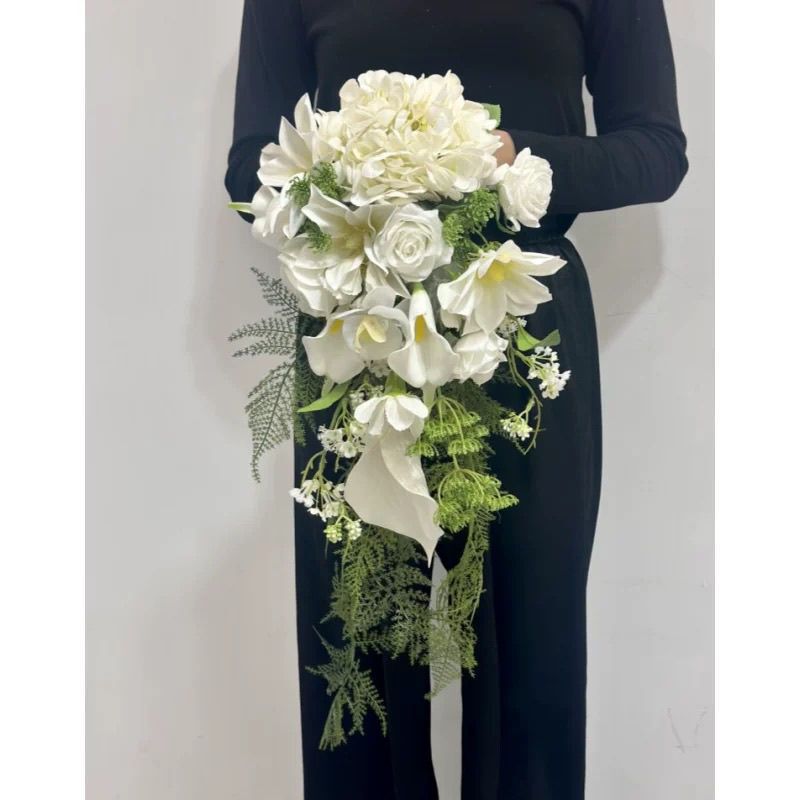 韓国風ウォータードロップブライダルブーケホワイトウォーターフォールフラワーフォトスタジオ結婚式の写真撮影の小道具|undefined