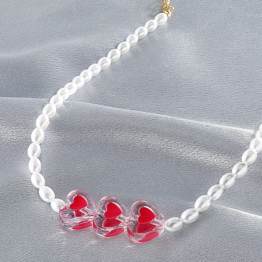 Heart-shaped Beaded Necklace Bohemian Pearl Clavicle Chain display picture 4