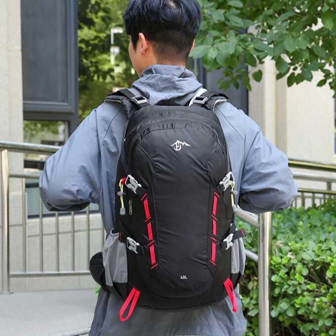 大容量双肩包男登山包轻便户外徒步外出旅行包双肩包旅游行李背包|undefined