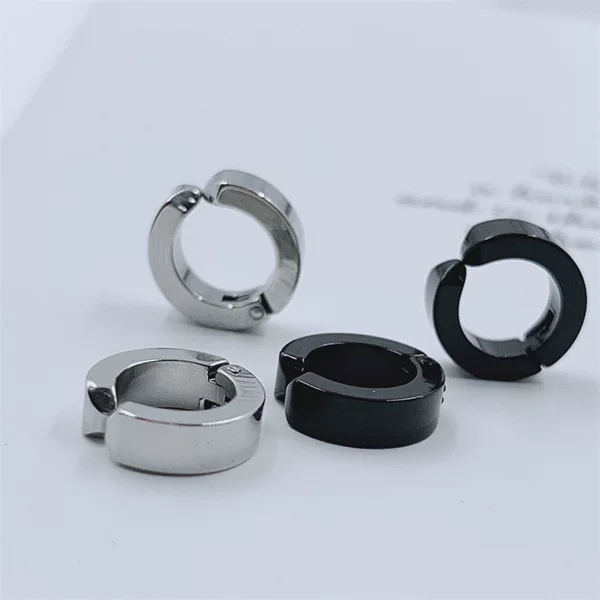 New hip-hop cool ear clip for boys without ear hole fake ear nail ear bone clip for men and women students earrings 2 yuan store