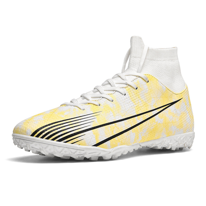 24 nuevos zapatos de fútbol de clavos largos transfronterizos zapatos deportivos de cuero para niños botas de hombre comercio exterior alto tamaño clavos largos