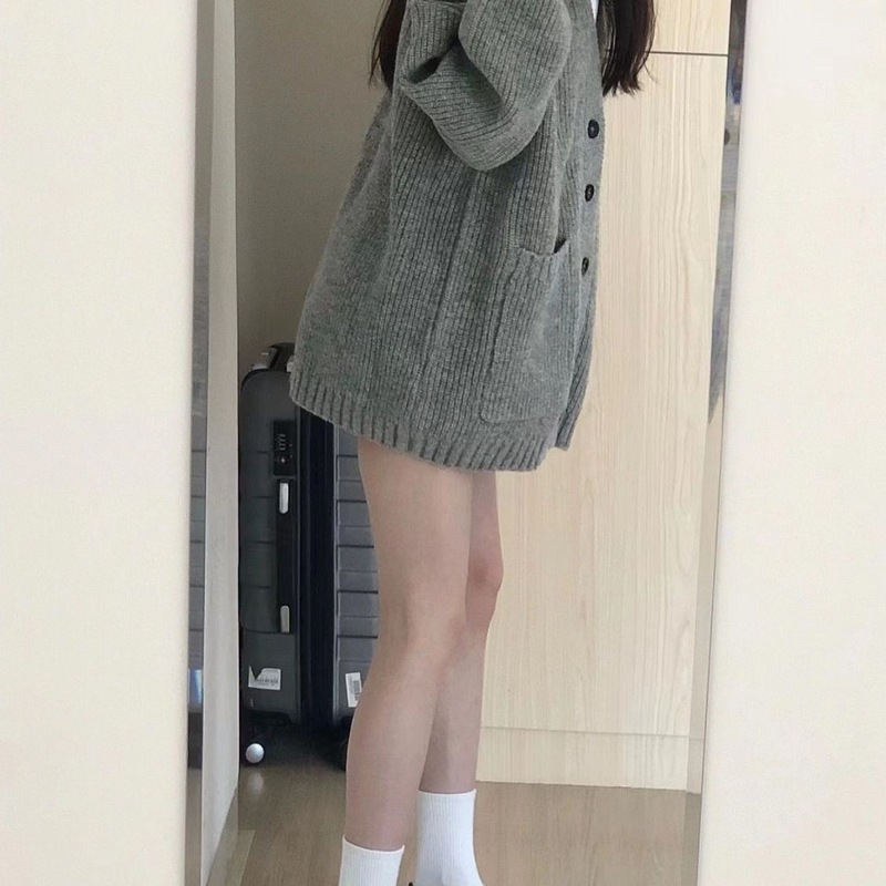 外搭秋冬中长款毛衣穿搭奶系灰色针织开衫外穿复古外套女春秋慵懒|undefined