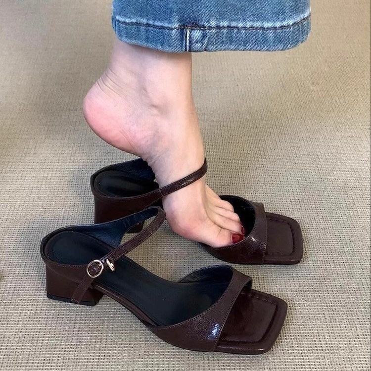 Comfortable Single Strap Sandals Square Toe Chunky Heel Shoes_voghion.com