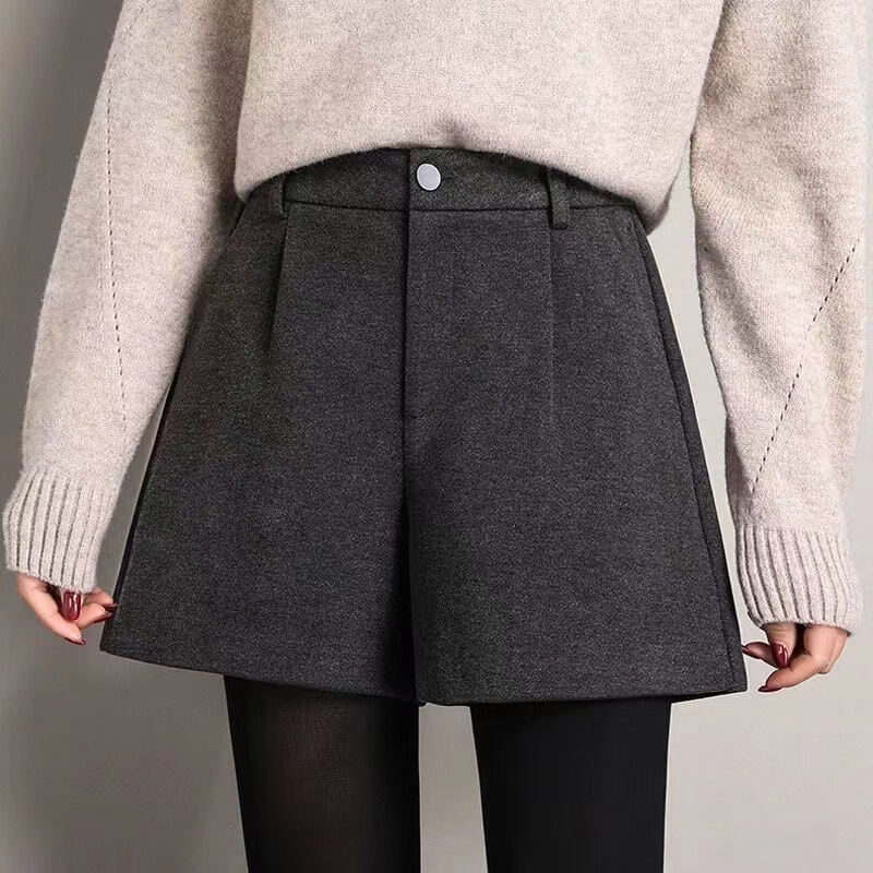 Gray Shorts for Women, Autumn and Winter, Versatile, 2026 New High-Waisted A-Line Style, Winter Plus-Size Casual Suit Pants