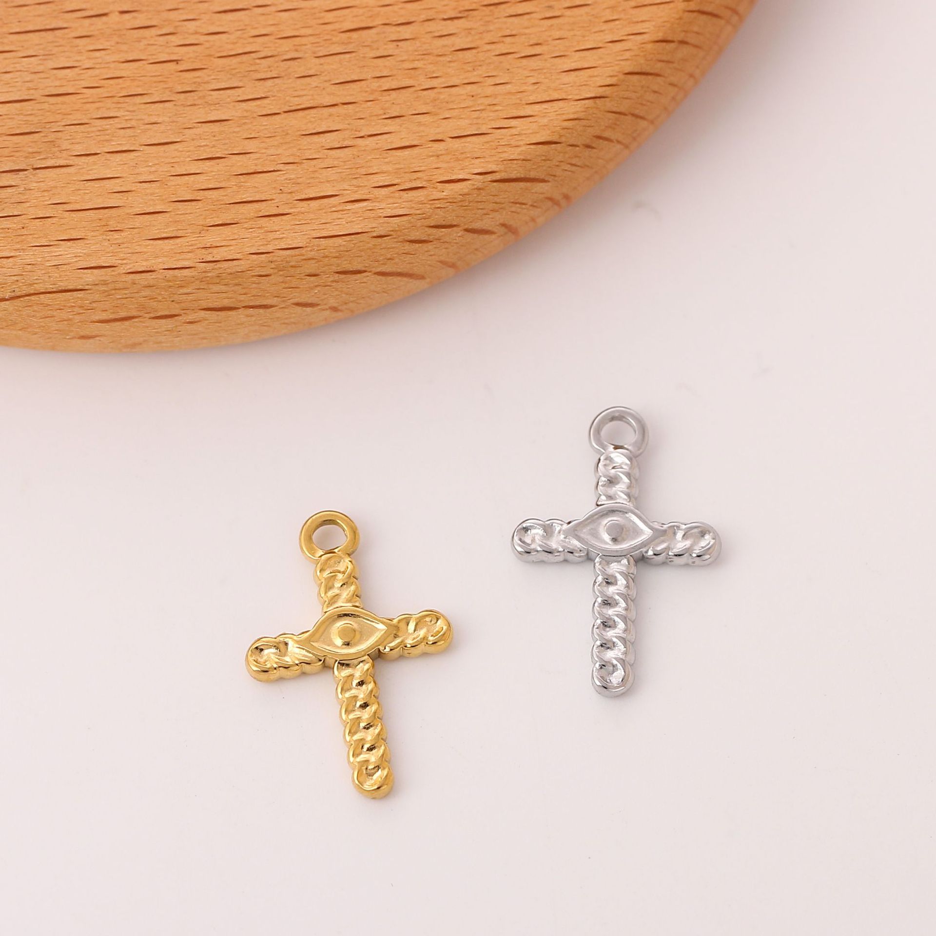 Plating Design 1 Piece 12 * 18mm 304 Stainless Steel Cross Pendant