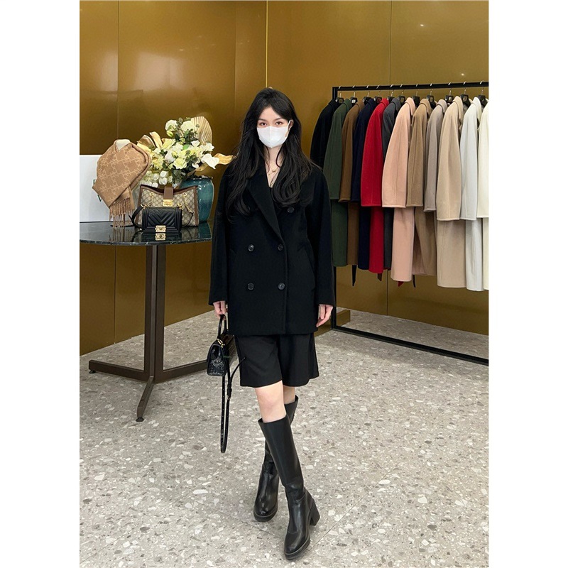 검정색의 짧은 버전과 높은 버전의 가격이 1480으로 변경되었습니다.