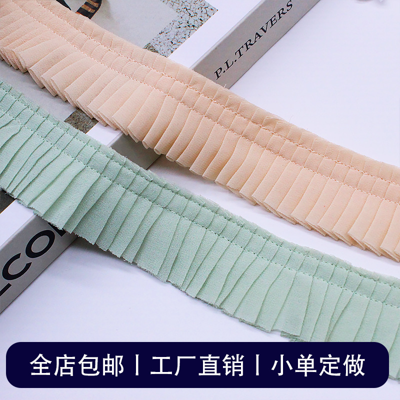 3.5���ֺڰװ���ѩ�Ļ���ȹ������°�ѹ��ľ���߻��߸���