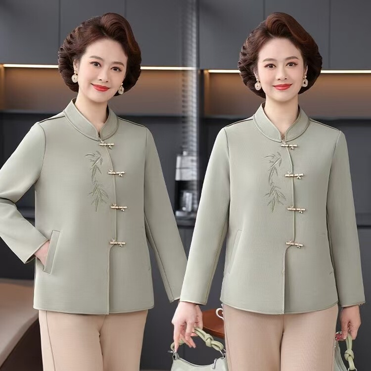 Spring and autumn trendy versatile casual fashion women's coat, middle-aged and elderly top, loose-fitting buttoned jacket with a high-end temperament Spring and autumn trendy versatile casual fashion women's coat, middle-aged and elderly top, loose-fitting buttoned jacket with a high-end temperament