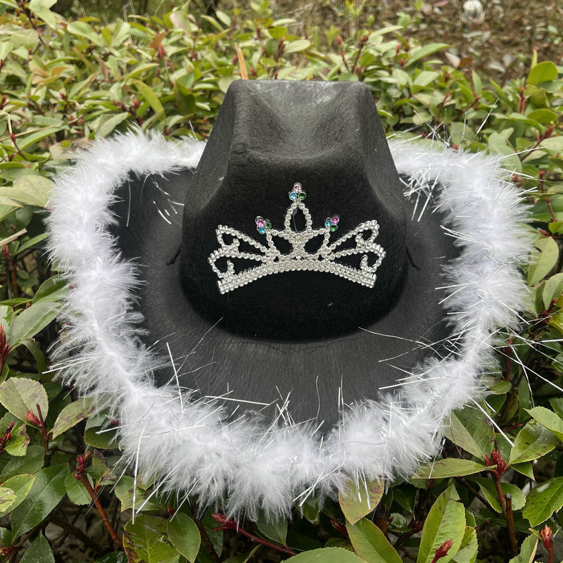 Sombrero de vaquero rojo de Navidad, estilo occidental, deshilachado, fiesta