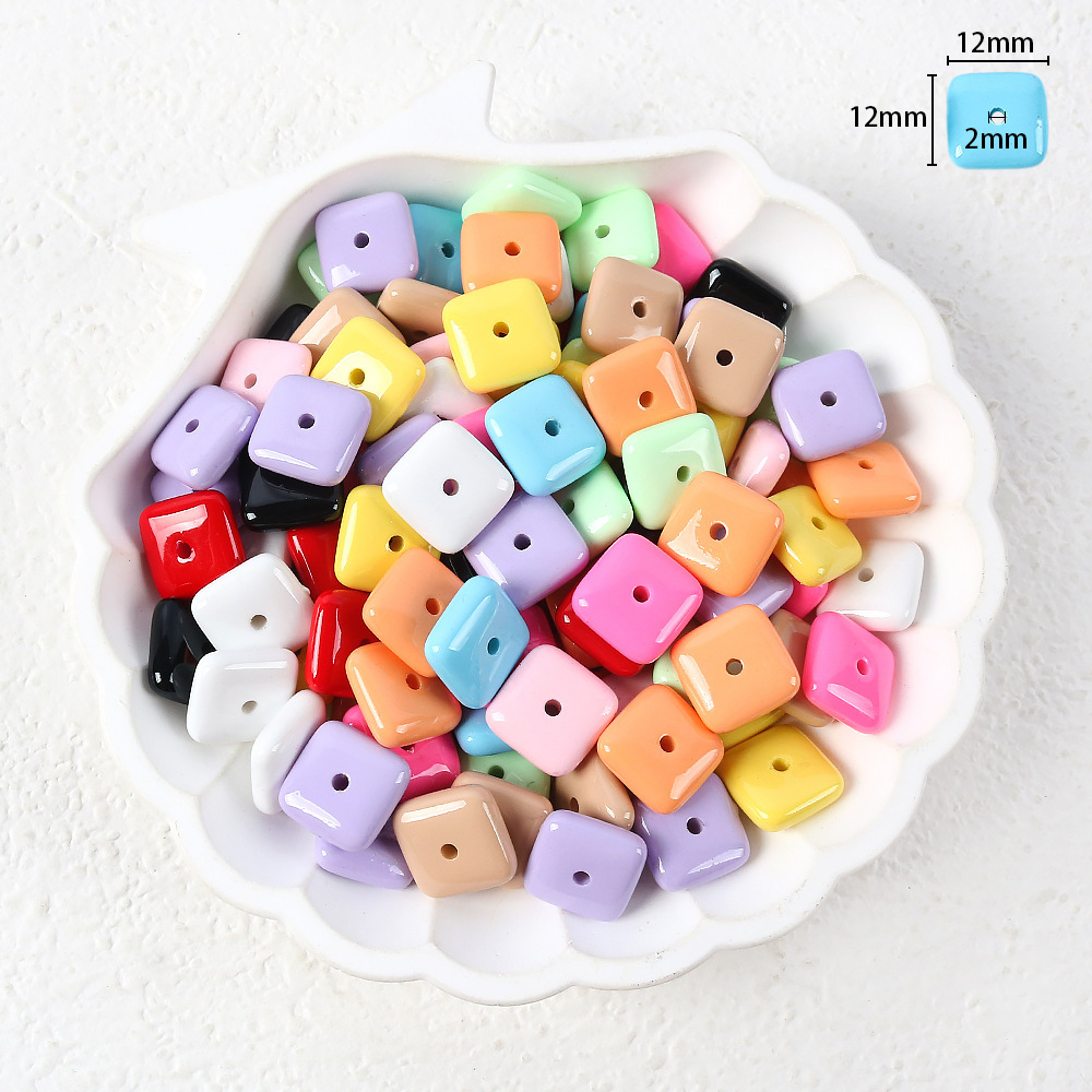 07# flat square beads