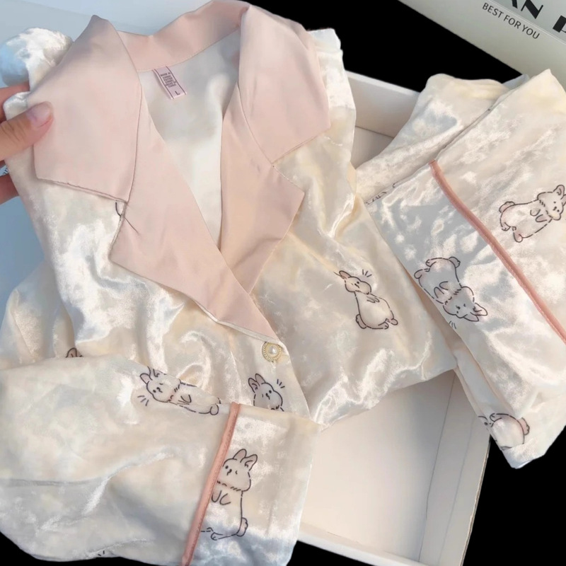 Super Stylish Velvet Autumn and Winter Pajamas for Women, Cute Bunny Design, Sweet Loungewear with a High-End Feel