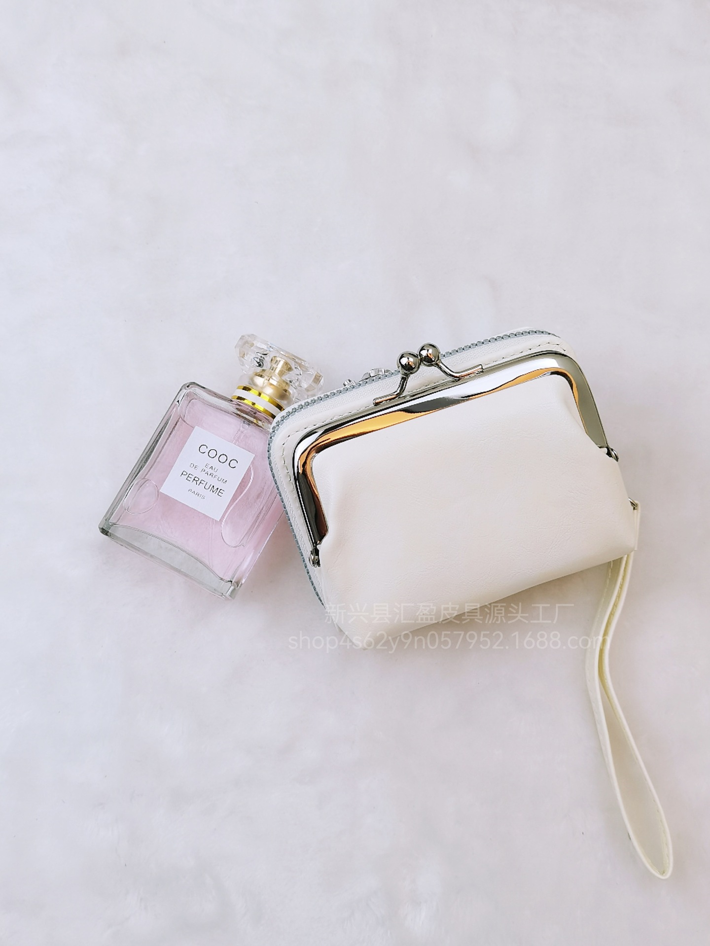 Nueva moda caliente de las mujeres billetera de las mujeres retro monedero gran capacidad titular de la tarjeta de las mujeres pequeña cartera embrague