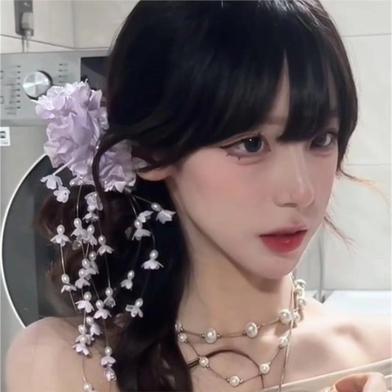 [Purple - blue-bell flower headdress]