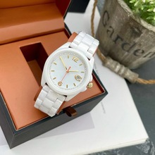 �¿�ޢ���Y�՚v���մɱ펧Ůʿ�ֱ���ɫ��ɫ�մ�Ů��һ�����l���Q