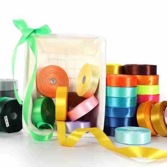 Especificación completa Cinta Roja en blanco y negro arco flor arte paquete 4CM cinta bolsa accesorios decorativos caja de la torta de regalo