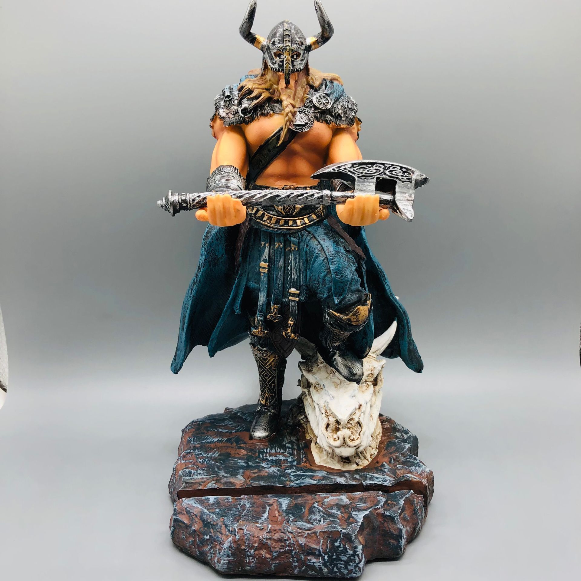 Vikings Cuerno de búfalo casco bolígrafo soporte para teléfonos móviles bolígrafo enchufe creativo bolígrafo soporte para bolígrafo PEN HOLDER adornos