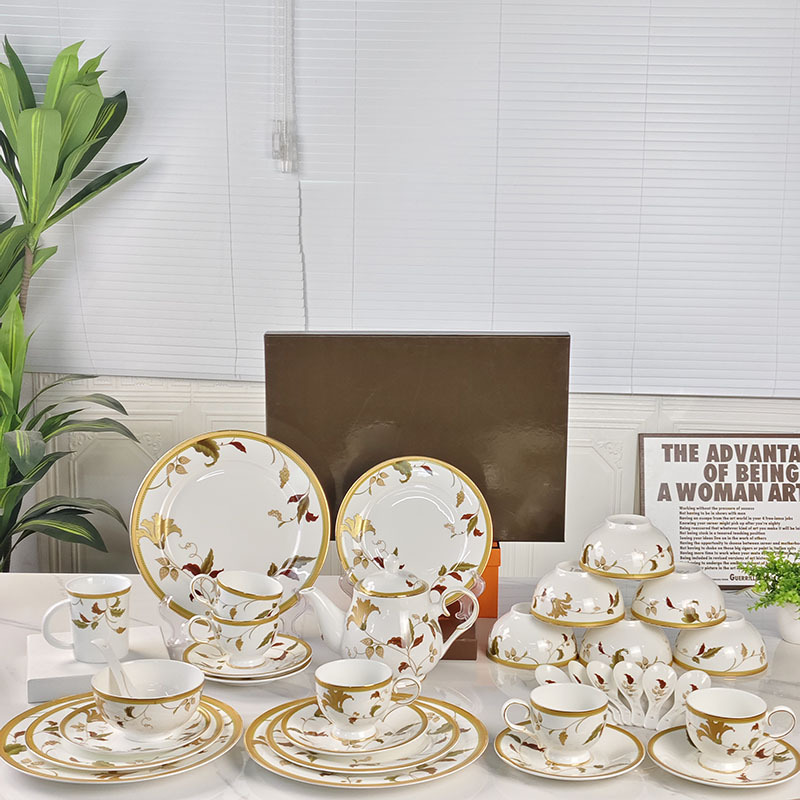 European-Style Light Luxury Embossed Floral Bone China Dinner Plate with Gold Rim, Dessert Plate, Bowl, Spoon, Home Dining Set, Coffee Cup, Afternoon Tea