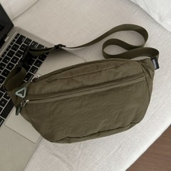 女性用チェストバッグ、新しいスポーツとレジャーナイロンショルダーバッグ、大容量の多用途の小さなバッグ、携帯電話、メンズクロスボディウエストバッグ