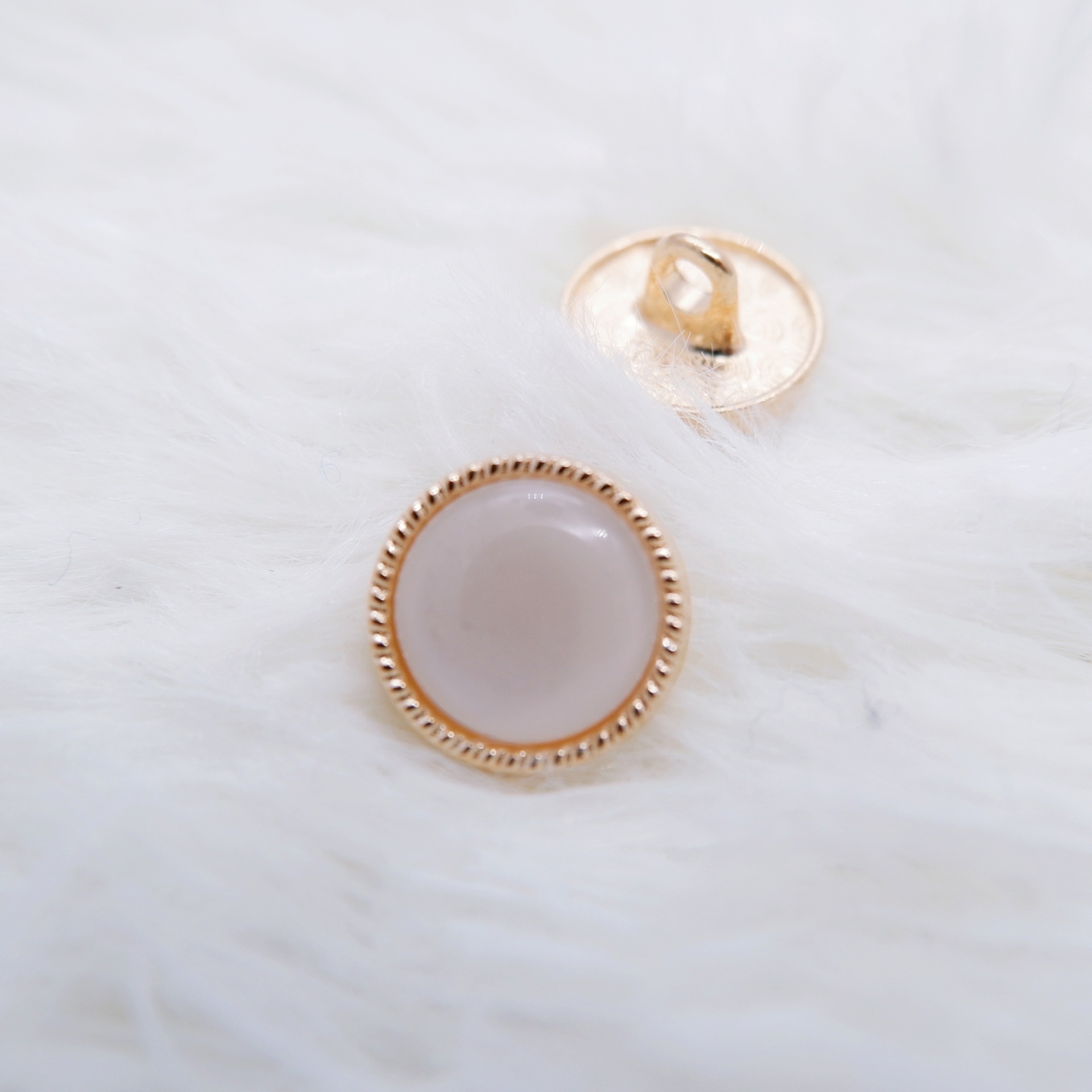 80CE6393-DC4E-44B6-86DB-6092FD