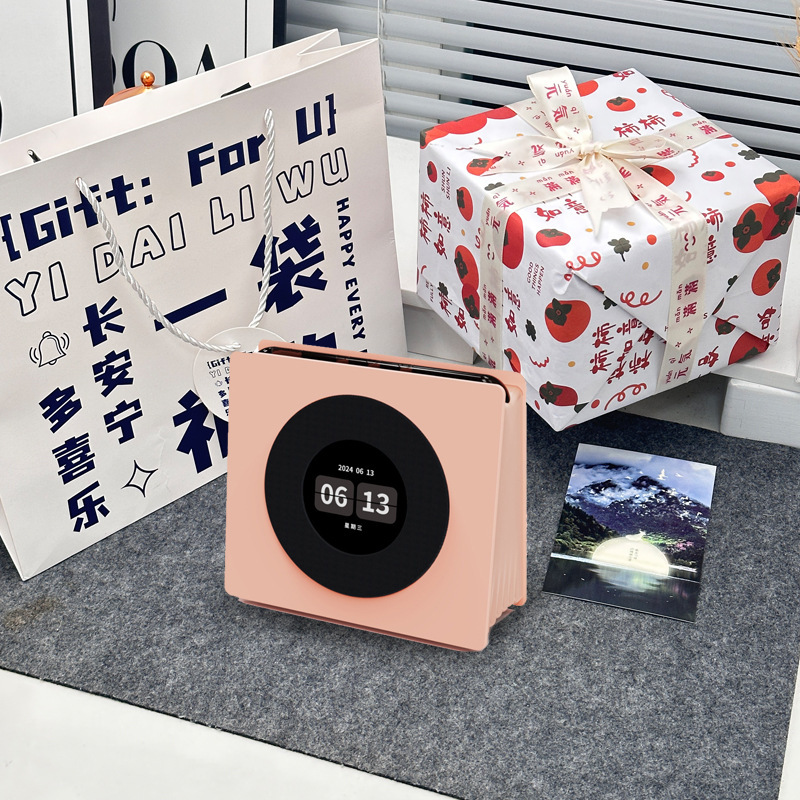 サスペンスの歌詞の動的な背景の白い騒音のbluetoothの音響はディスプレイの歌詞を持って郵送します誕生日プレゼントを表示します。|undefined