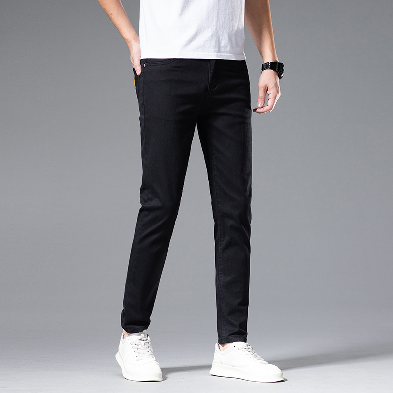 Jeans alla moda da uomo sottili primavera/estate Pantaloni con piedi elastici in cotone bianco slim fit ricamati di marca di fascia alta_voghion.com