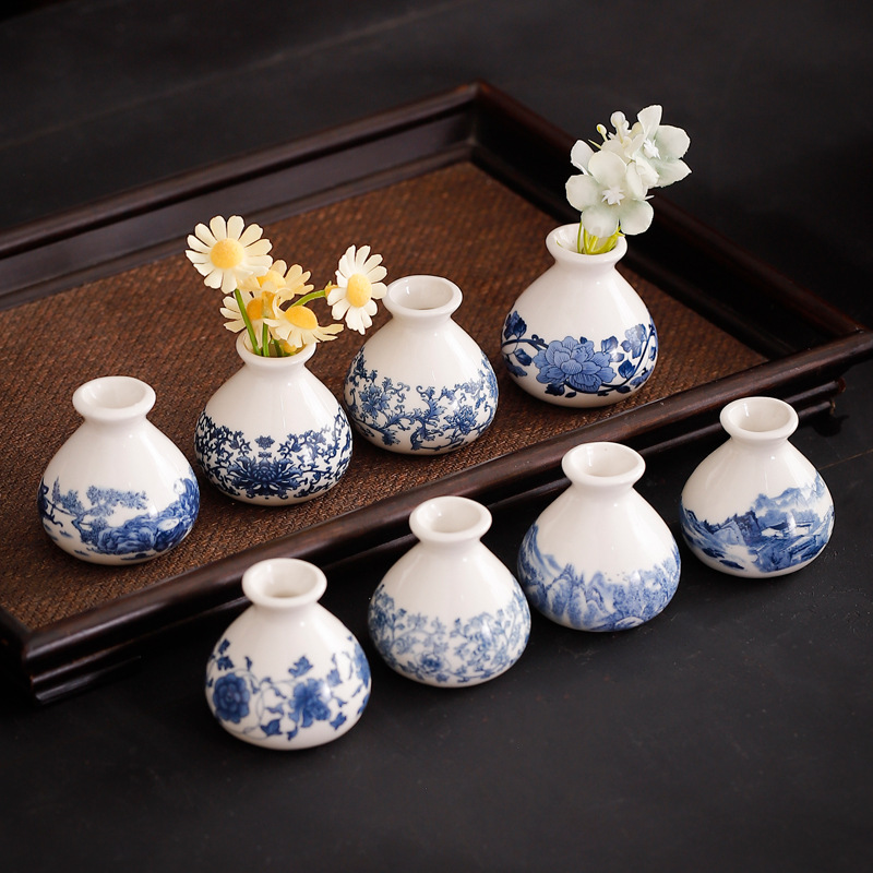 青花瓷花瓶摆件小号迷你袖珍小花瓶桌面干花装饰品有钱花相框配件