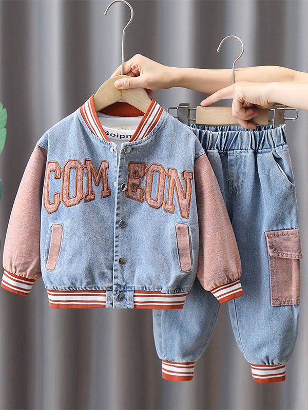 Conjunto de Mezclilla para Niños 3921, Primavera y Otoño 2026, Nuevo Estilo, Conjunto de Dos Piezas con Letras, Ropa Moderna para Bebés