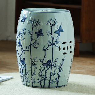 Hand-painted Blue and White Porcelain Shoe Changing Stool Ceramic Drum Stool Dressing Stool New Classical New Product Drum Pier Sitting Pier Low Stool Round Stool