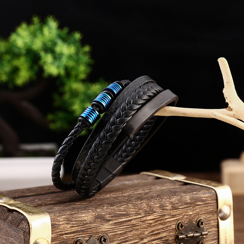 2PCS Fibbia magnetica in acciaio inossidabile alla moda intrecciata multistrato, bracciale in pelle multistrato, bracciale_voghion.com