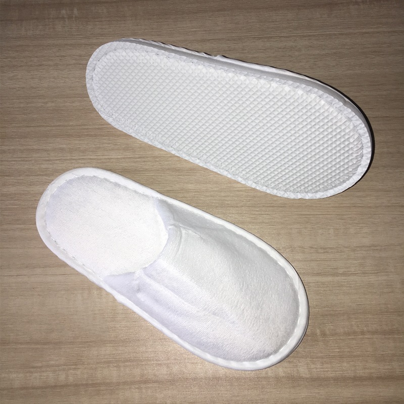 흰색 컷 더미 두꺼운 바닥