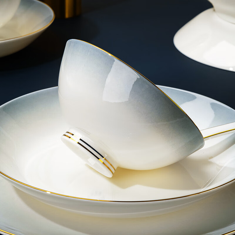 Tangshan tazón doméstico nuevo tazón de fideos hueso porcelana cubiertos sopa tazón de pintura dorado color gradiente puede microondas tazón de cerámica